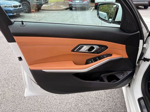 Used 2021 BMW 330i Sedan w/ Convenience Package image 13
