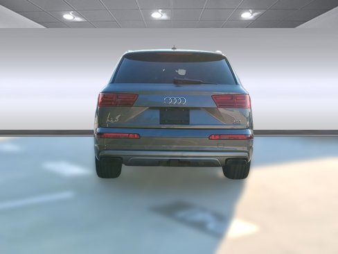 Used 2017 Audi Q7 3.0T Premium Plus image 9