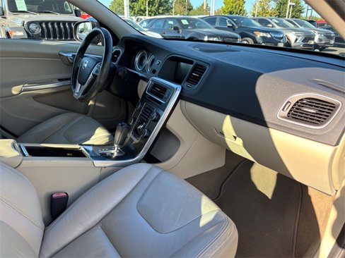 Used 2012 Volvo S60 T5 w/ Multimedia Pkg image 32