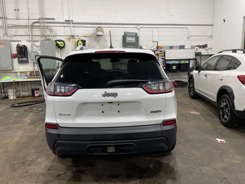 Used 2019 Jeep Cherokee Latitude Plus w/ Cold Weather Group image 6