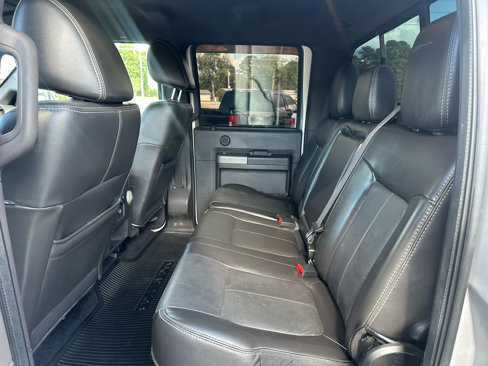 Used 2011 Ford F250 Lariat w/ Lariat Interior Pkg image 12