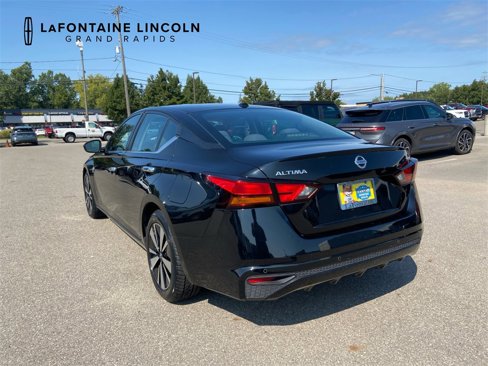 Used 2022 Nissan Altima 2.5 SV image 38