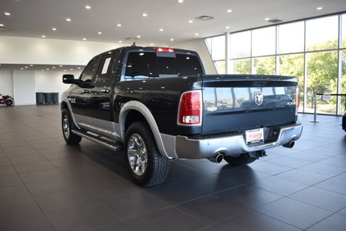 Used 2017 RAM 1500 Laramie image 9