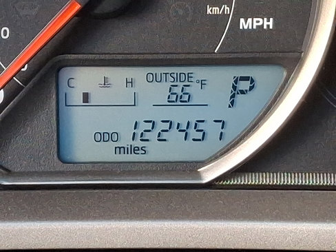 Used 2015 Toyota RAV4 LE image 20