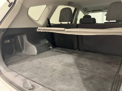 Used 2012 Toyota Prius V Five image 39