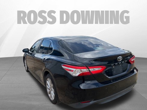 Used 2018 Toyota Camry L image 6