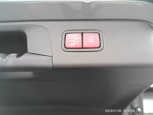 Certified 2022 Mercedes-Benz GLC 300 4MATIC image 19