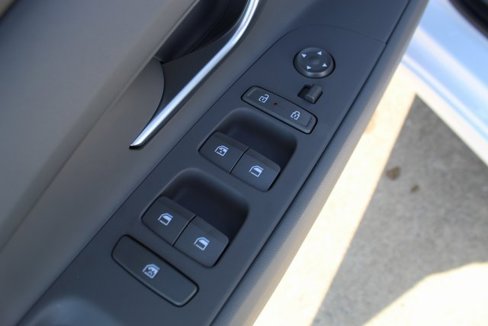 New 2025 Hyundai Elantra Sport image 9