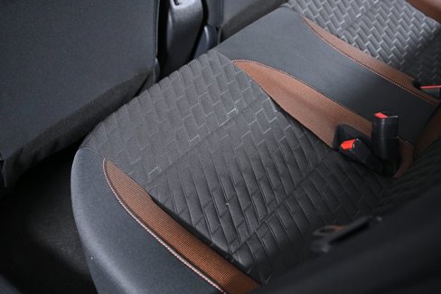 Used 2023 Nissan Kicks SR image 23