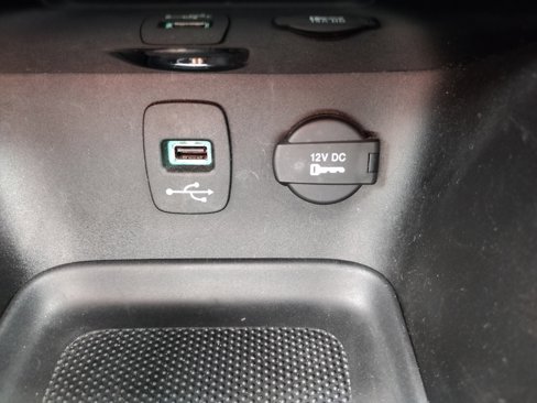 Used 2013 Chrysler 200 Touring image 24