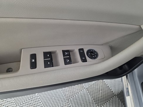 Used 2016 Hyundai Sonata Sport w/ Option Group 03 image 14
