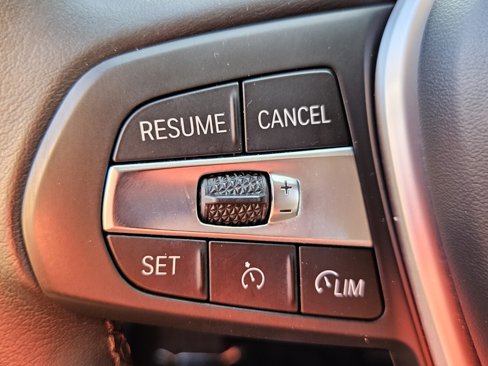 Used 2019 BMW 330i xDrive Sedan w/ Convenience Package image 32