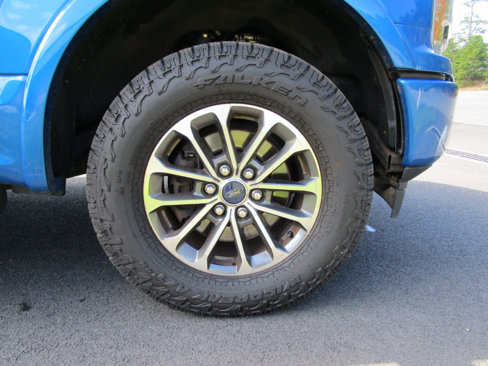 Used 2019 Ford F150 XLT w/ Equipment Group 302A Luxury image 15