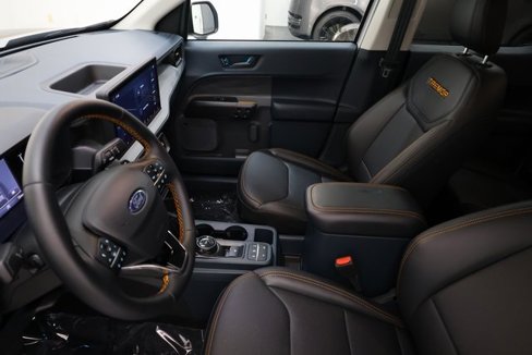 Used 2025 Ford Maverick Tremor image 88