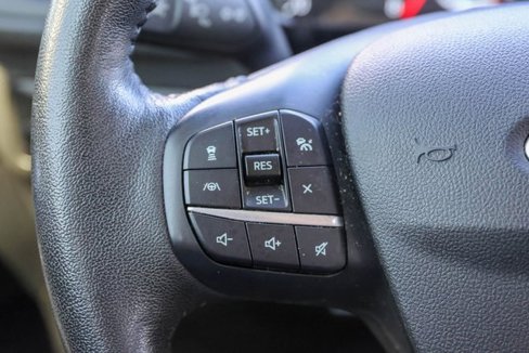 Used 2021 Ford Escape SE w/ SE Sport Appearance Package image 27