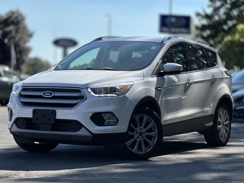 Used 2018 Ford Escape Titanium w/ Ford Safe & Smart Package image 1