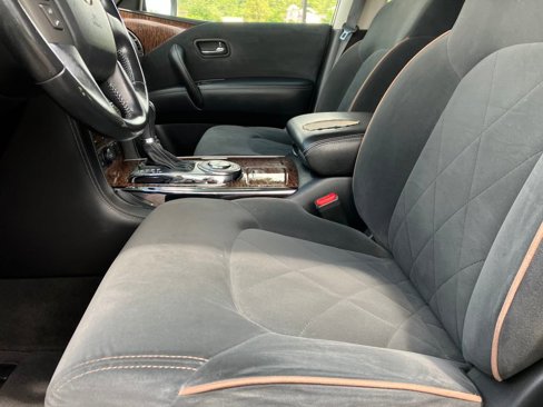 Used 2019 Nissan Armada SV image 18