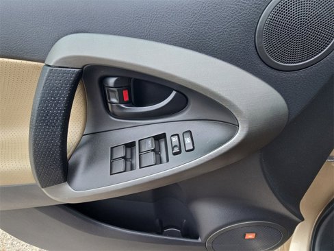 Used 2010 Toyota RAV4 Limited image 24