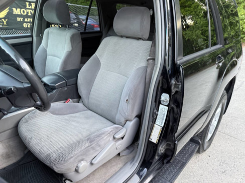 Used 2005 Toyota 4Runner SR5 image 11