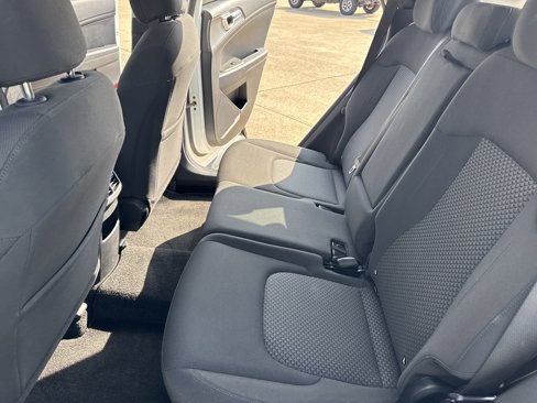 Used 2023 Kia Sportage LX image 28