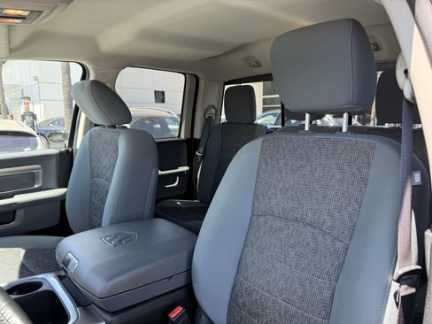 Used 2016 RAM 1500 Big Horn image 7