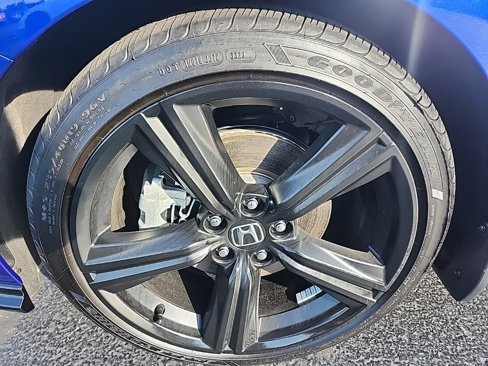 Used 2024 Honda Accord Sport image 9