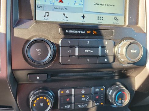 Used 2018 Ford F150 XLT w/ Equipment Group 302A Luxury image 23