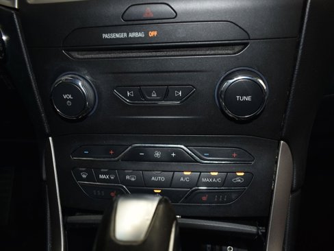 Used 2015 Ford Edge SEL w/ Equipment Group 201A image 27