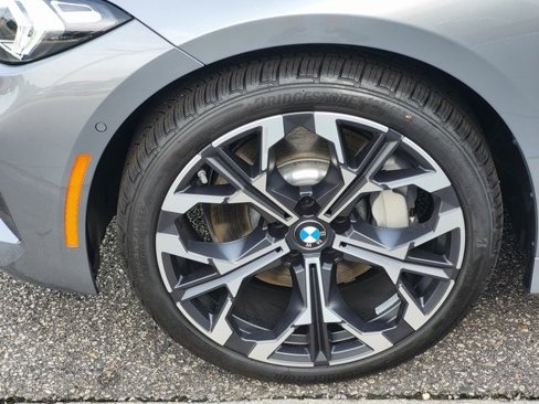 New 2025 BMW 330i Sedan w/ Convenience Package image 8
