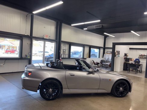 Used 2005 Honda S2000 image 21