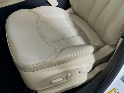 Used 2020 Buick Envision FWD image 20