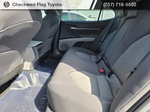 Used 2024 Toyota Camry LE image 20