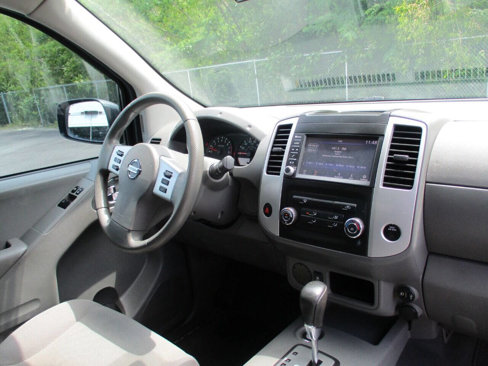 Used 2021 Nissan Frontier S image 16