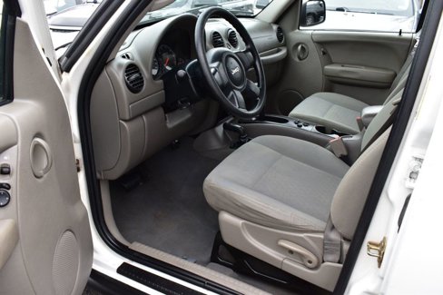 Used 2007 Jeep Liberty Sport w/ Off Road Group image 15