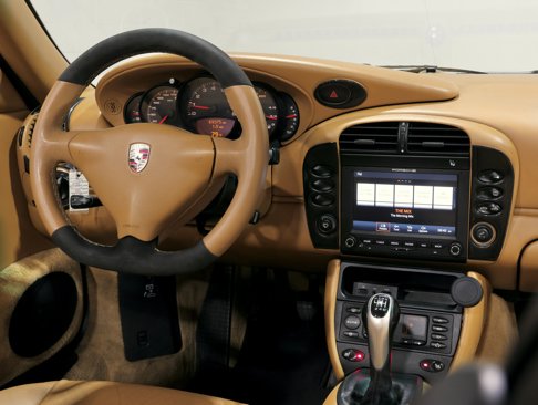 Used 2003 Porsche 911 Cabriolet image 20