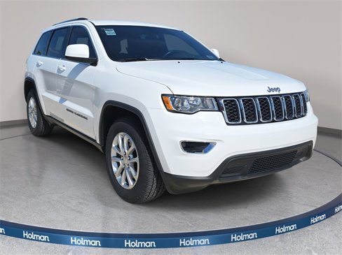 Used 2021 Jeep Grand Cherokee Laredo image 4