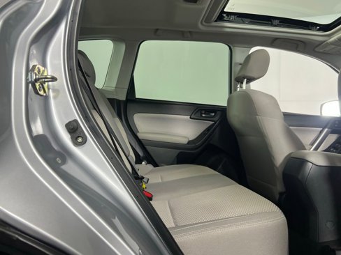 Used 2018 Subaru Forester 2.5i Premium image 30