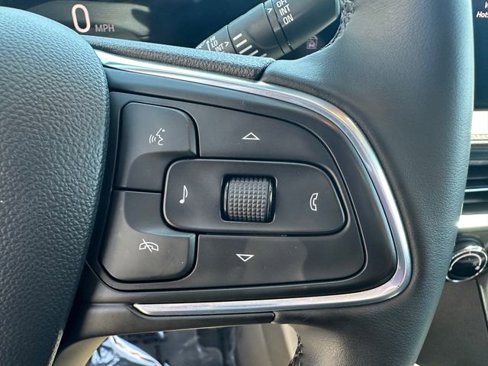 Used 2024 Buick Encore GX Sport Touring image 12