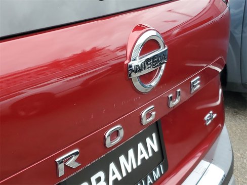 Used 2021 Nissan Rogue SL image 6