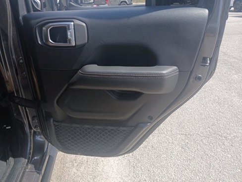 Used 2020 Jeep Gladiator Rubicon image 31