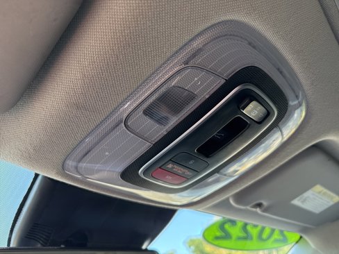Used 2022 Hyundai Elantra SEL w/ Convenience + Premium Package image 22