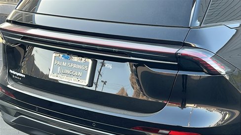 New 2025 Lincoln Nautilus Premier w/ Equipment Group 102A image 10
