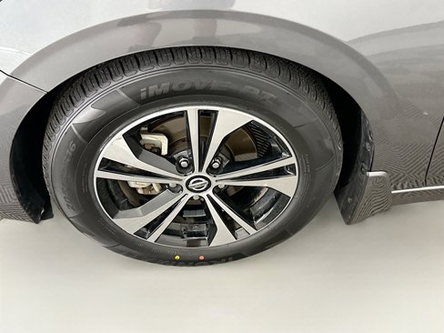 Used 2021 Nissan Sentra SV image 11