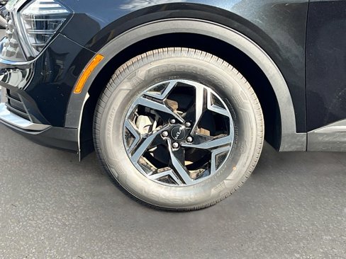 Certified 2024 Kia Sportage LX image 26