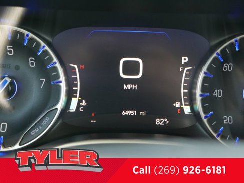 Used 2023 Chrysler Pacifica Touring-L image 50