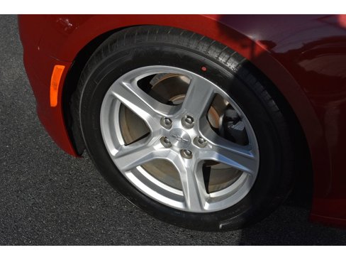 Used 2019 Chevrolet Camaro LT w/ Technology Package image 8