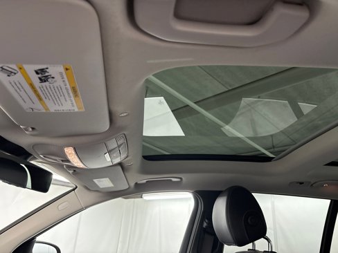 Certified 2022 Mercedes-Benz GLC 300 image 15