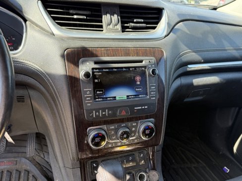 Used 2016 Chevrolet Traverse LT image 20