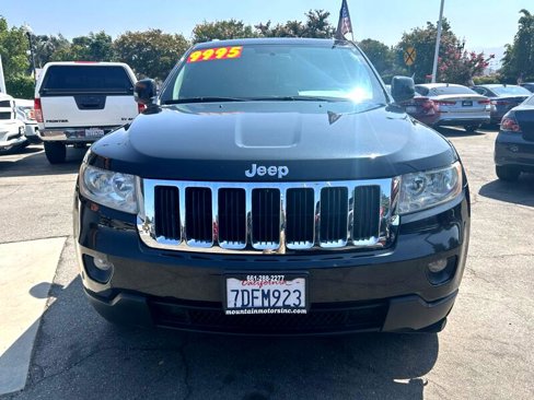 Used 2012 Jeep Grand Cherokee Laredo image 2