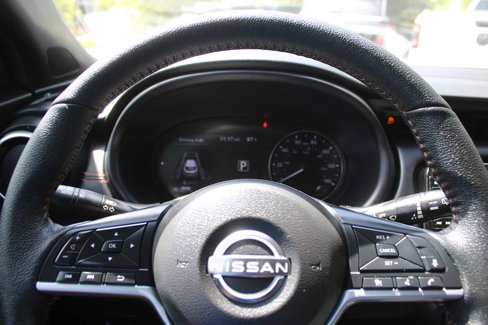 Used 2022 Nissan Kicks SR image 26